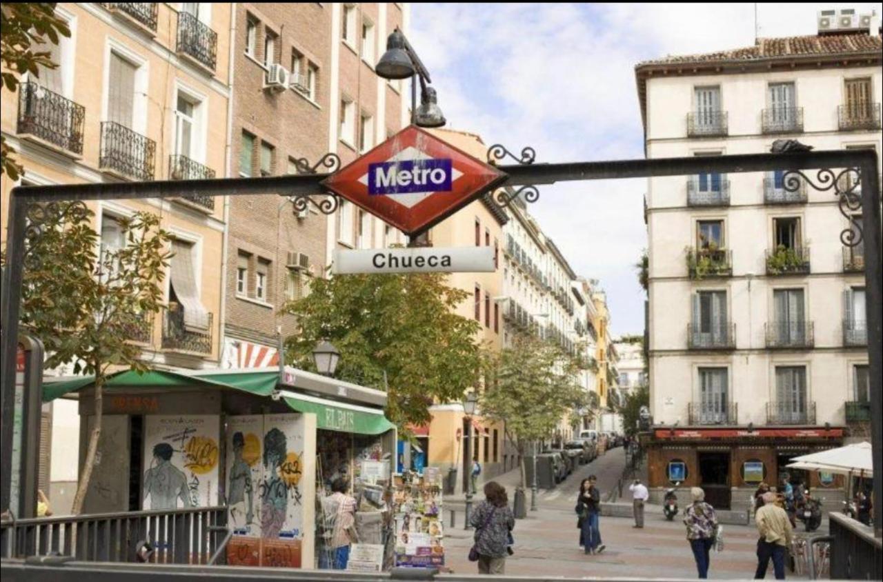 De Madrid A La Luna エクステリア 写真
